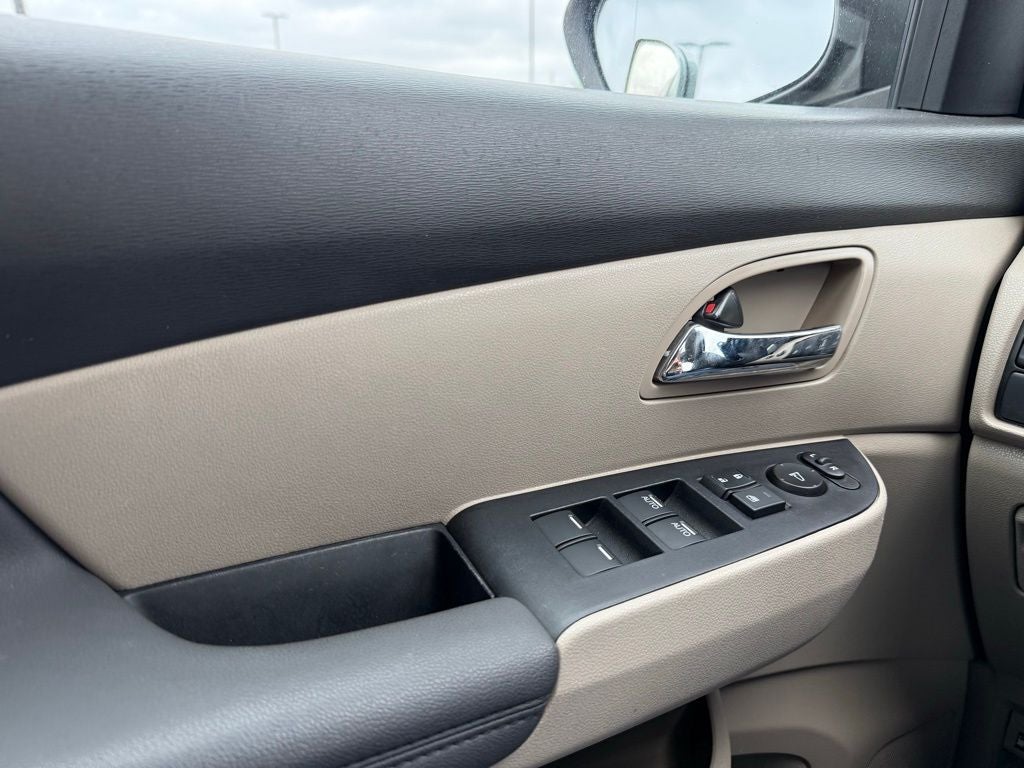 2014 Honda Odyssey EX-L Handicap Equipped