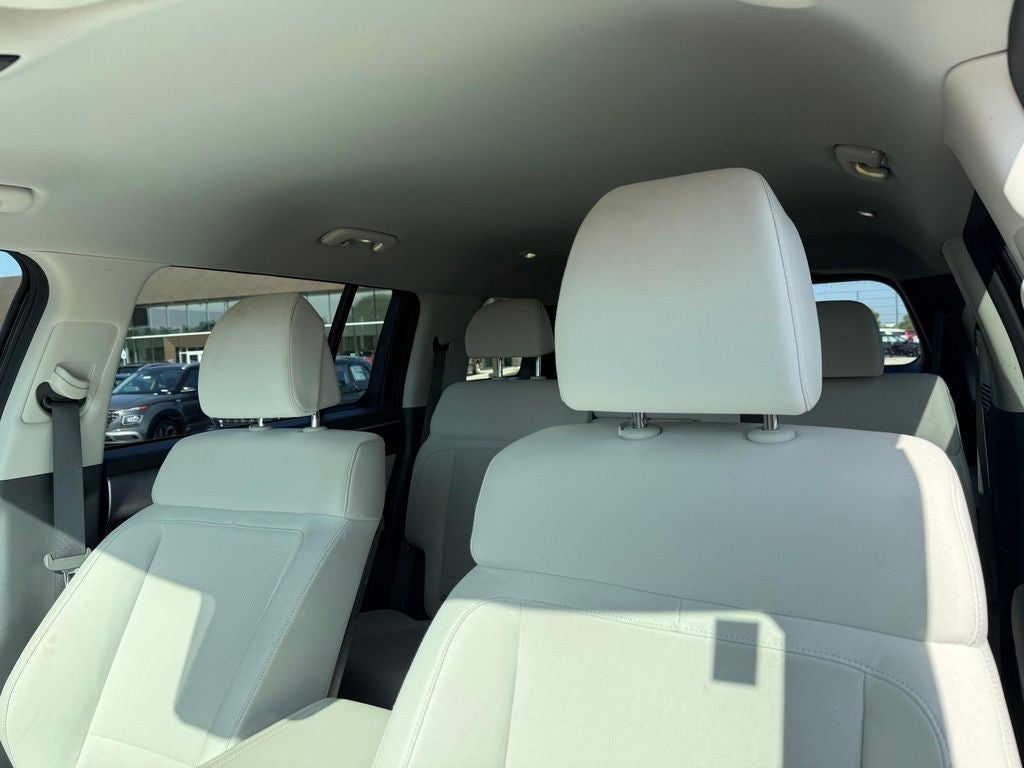 2025 Hyundai Santa Fe SE