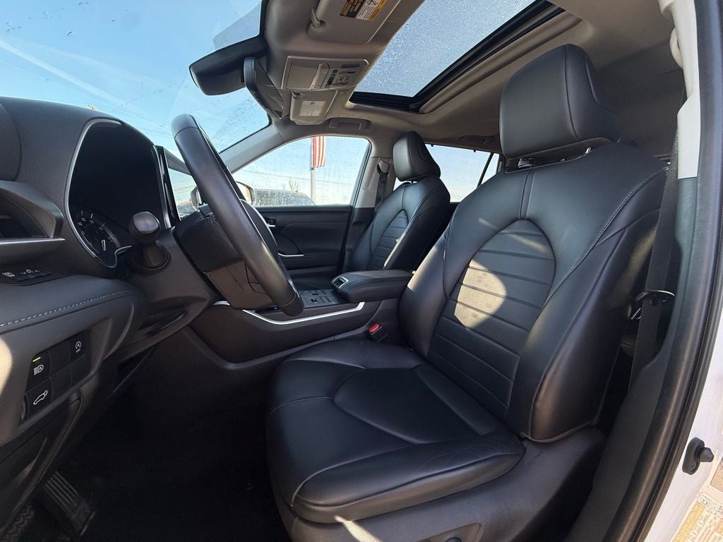 2023 Toyota Highlander XLE