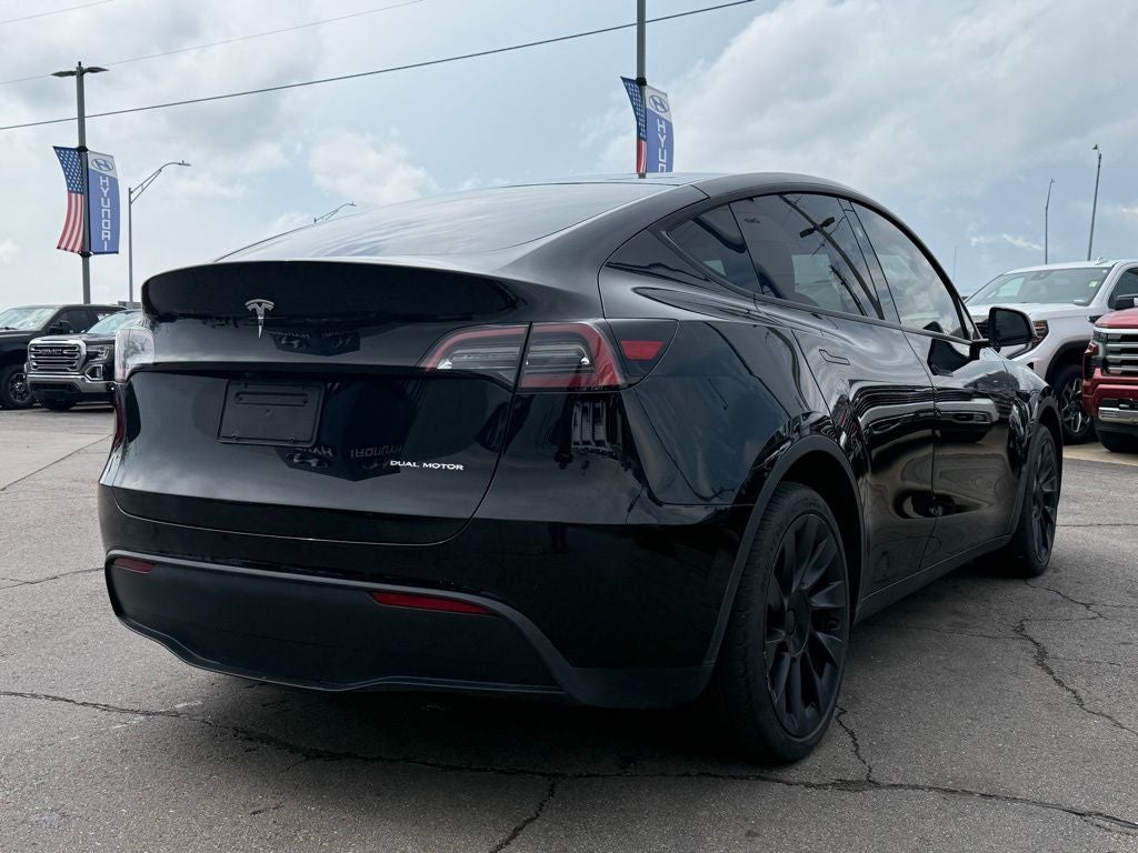 2023 Tesla Model Y Long Range