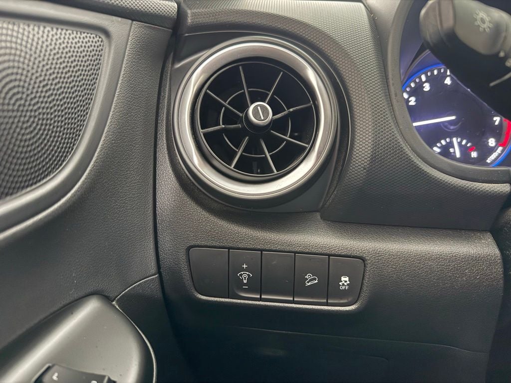 2022 Hyundai Kona SE