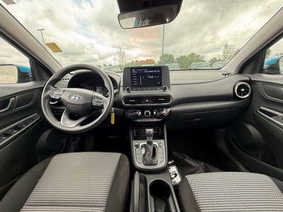 2022 Hyundai Kona SE