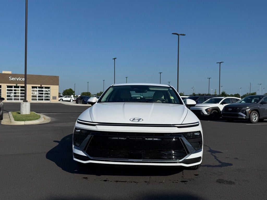 2025 Hyundai Sonata SE