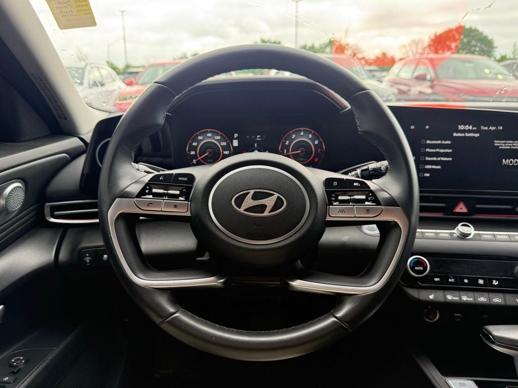 2024 Hyundai Elantra SEL convenience pack