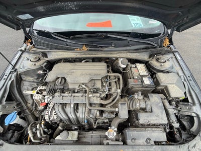 2024 Hyundai Elantra SEL convenience pack