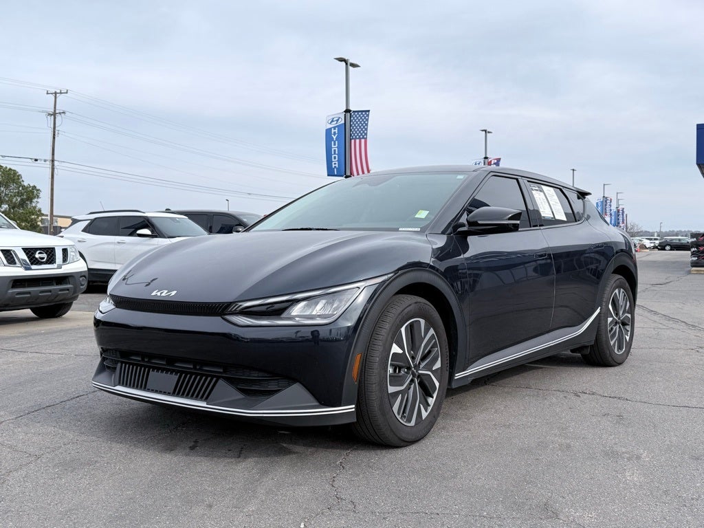 2024 Kia EV6 Light