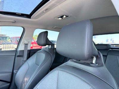 2024 Kia Niro SX Touring