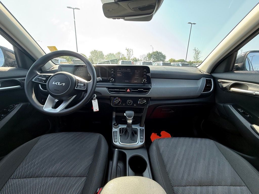 2024 Kia Seltos LX