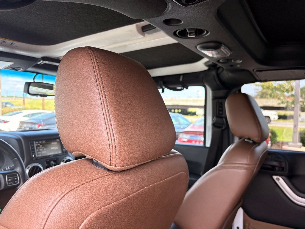 2016 Jeep Wrangler Unlimited Sahara