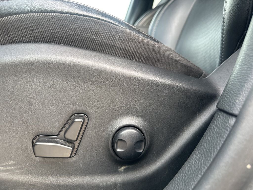 2023 Jeep Cherokee Altitude