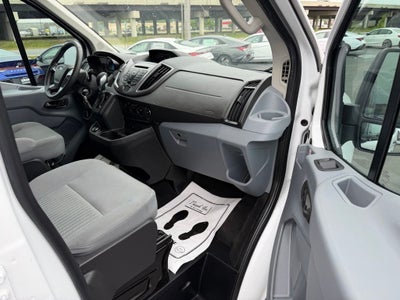 2019 Ford Transit-350 XLT 15 Passenger / Clean Carfax / Low Miles