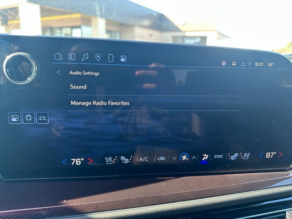 2025 Chevrolet Traverse RS