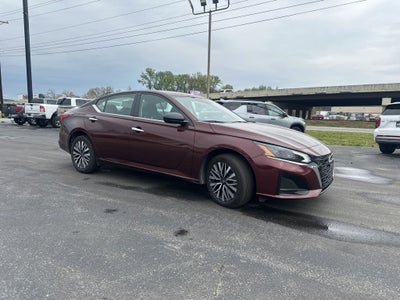 2025 Nissan Altima 2.5 SV