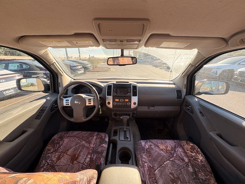 2017 Nissan Frontier SV