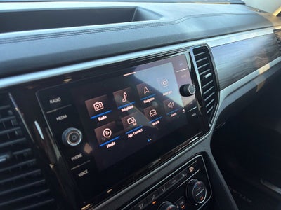 2022 Volkswagen Atlas 2.0T SE w/Technology