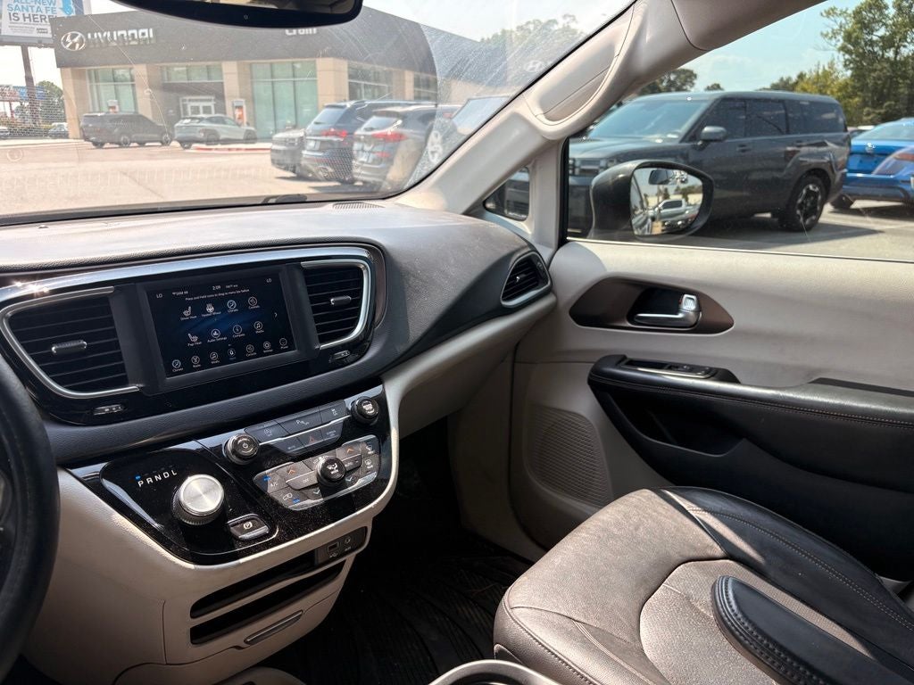 2019 Chrysler Pacifica Touring L