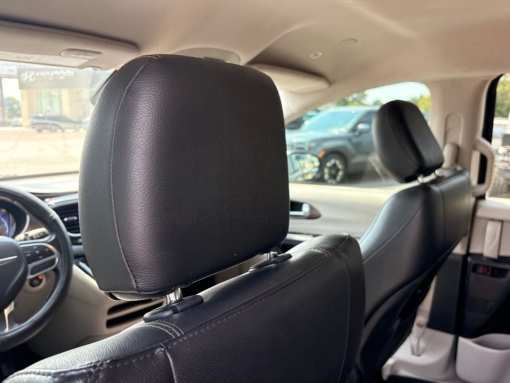 2019 Chrysler Pacifica Touring L