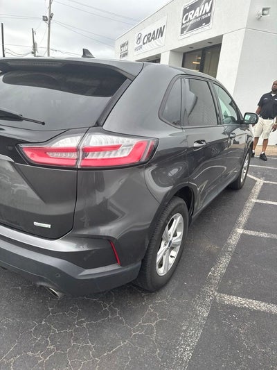2020 Ford Edge SE