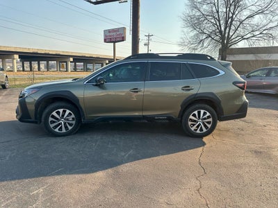2025 Subaru Outback Premium