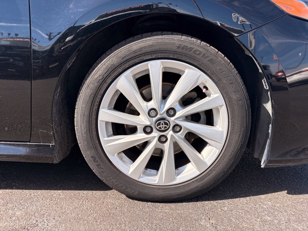 2022 Toyota Camry LE
