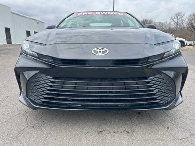2025 Toyota Camry LE 1- Owner / Apple CarPlay/Android Auto