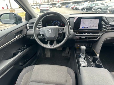 2025 Toyota Camry LE 1- Owner / Apple CarPlay/Android Auto