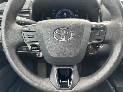 2025 Toyota Camry LE 1- Owner / Apple CarPlay/Android Auto