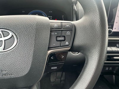 2025 Toyota Camry LE 1- Owner / Apple CarPlay/Android Auto