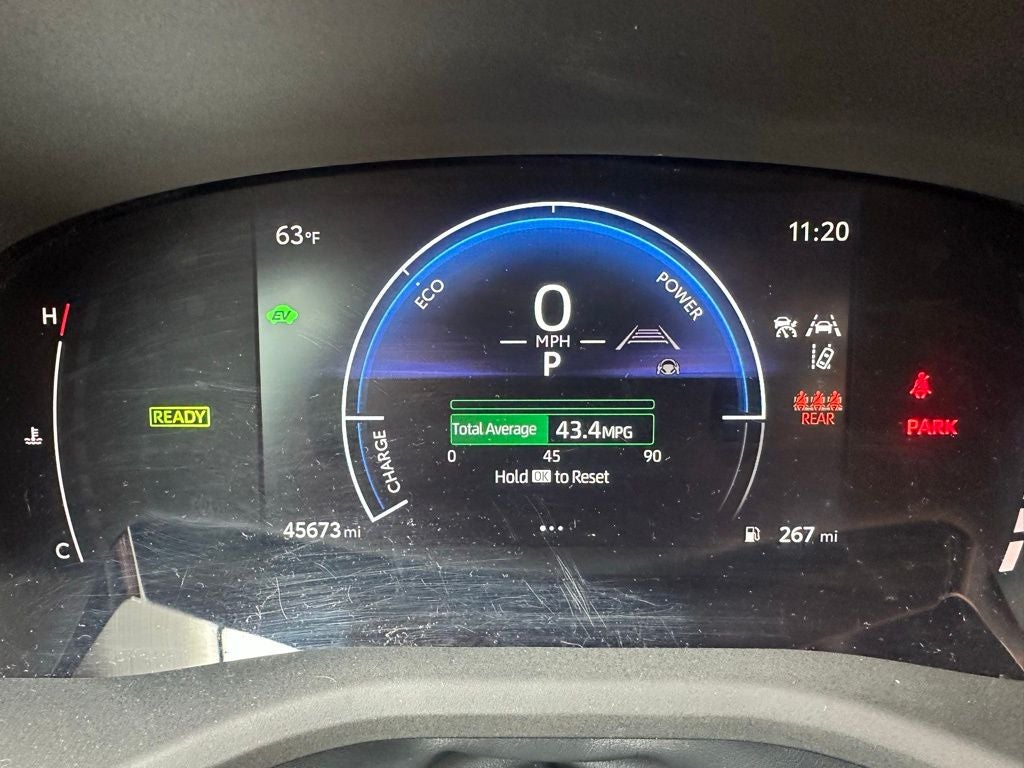 2025 Toyota Camry LE 1- Owner / Apple CarPlay/Android Auto