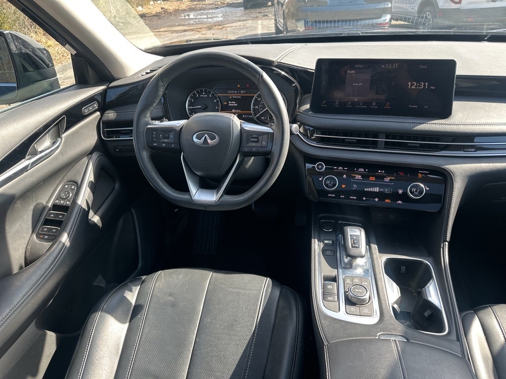 2023 INFINITI QX60 PURE