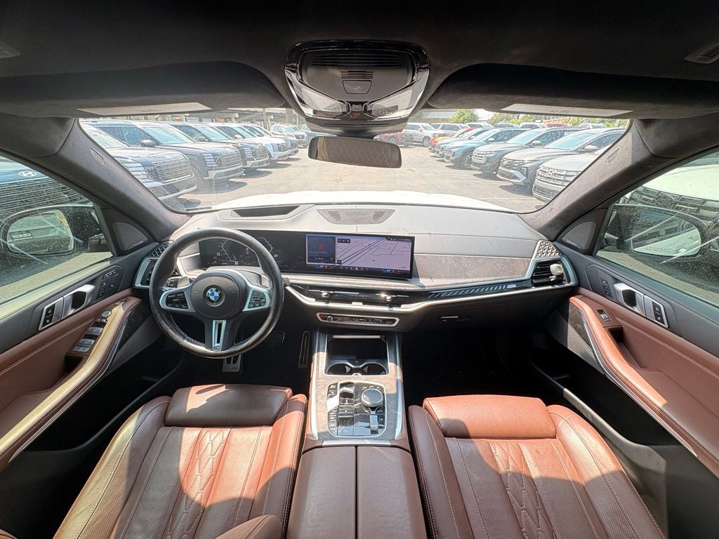2024 BMW X7 M60i