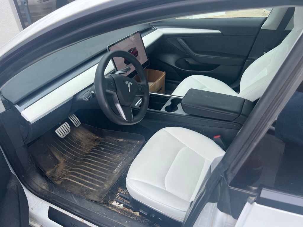 2023 Tesla Model 3 Performance