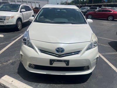 2013 Toyota Prius v Two