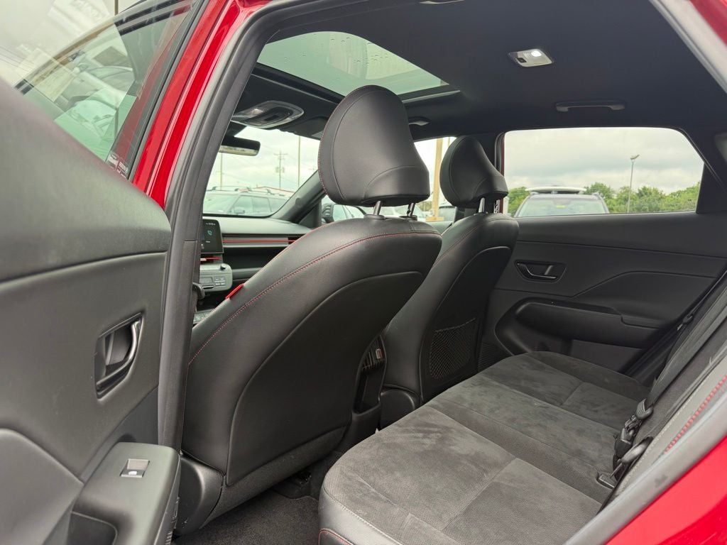 2024 Hyundai Kona N Line Low Mileage / One Owner / Clean Carfax / Navigatio