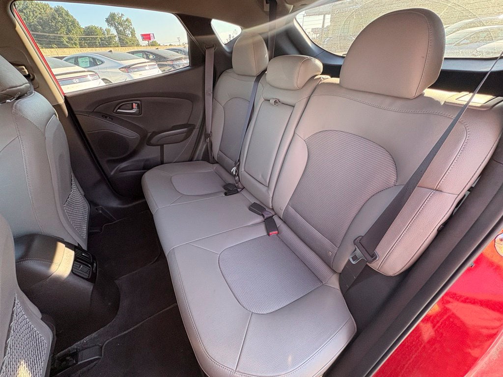 2015 Hyundai Tucson SE