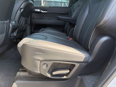 2023 Hyundai Palisade Calligraphy 1-Owner / Navigation / Harmon Kardon Audio / Clean