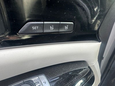 2024 Kia Carnival SX