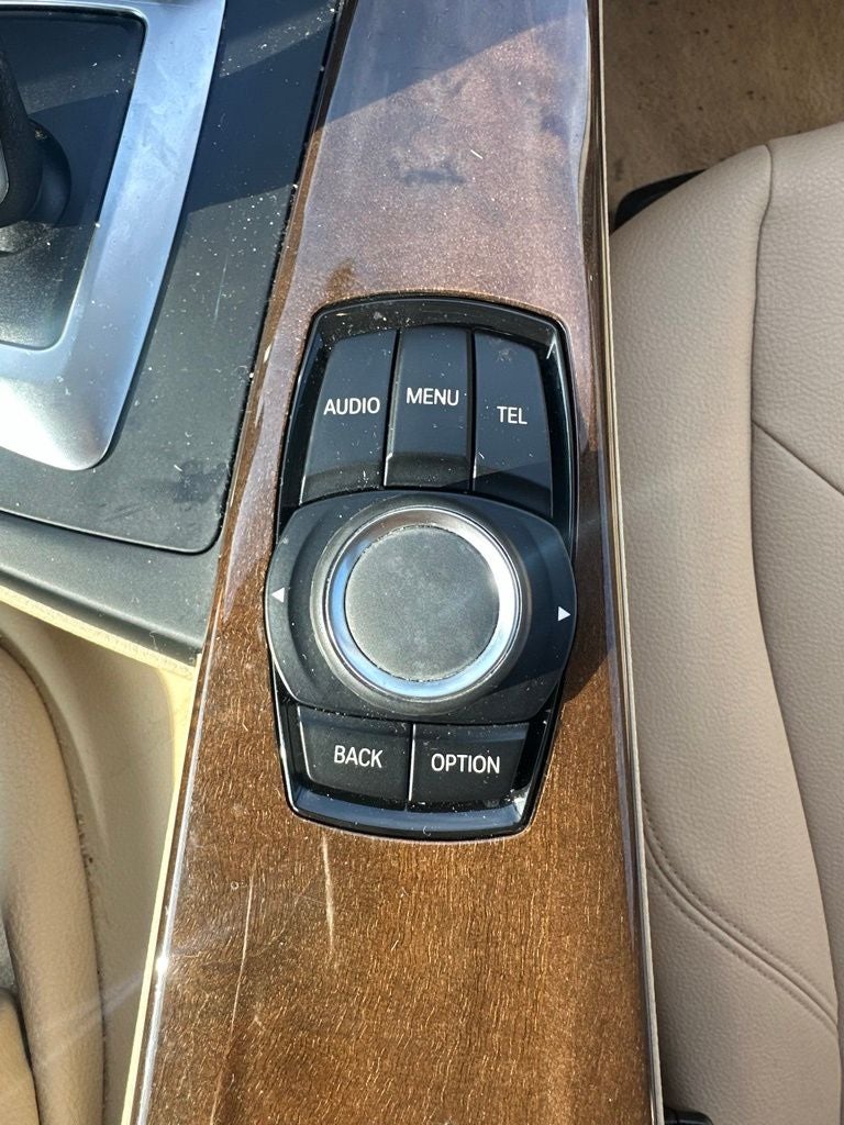 2015 BMW 3 Series 320i xDrive