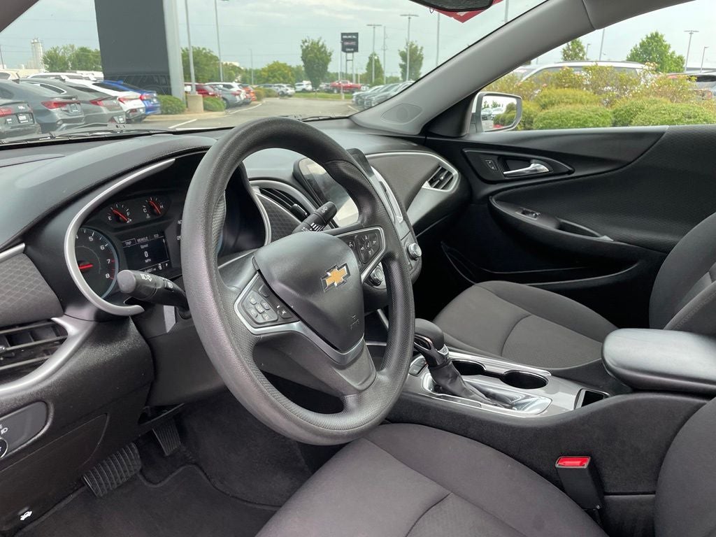 2022 Chevrolet Malibu LS 1FL