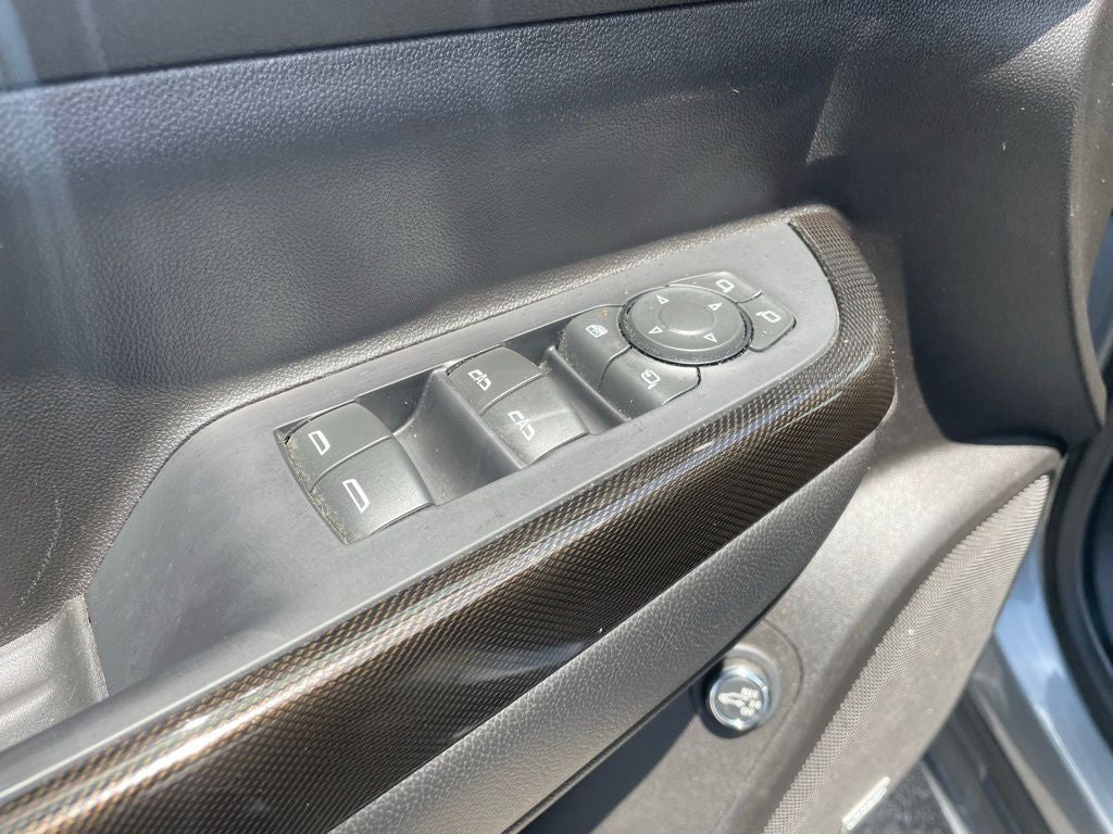 2022 GMC Acadia AT4