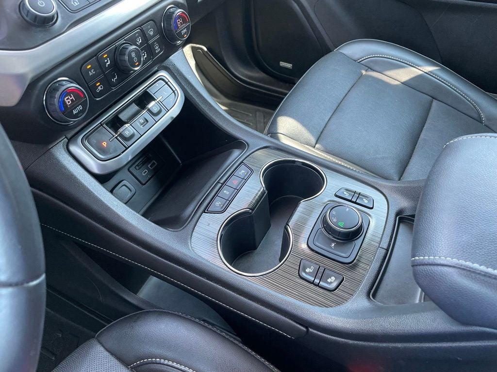 2021 GMC Acadia SLT