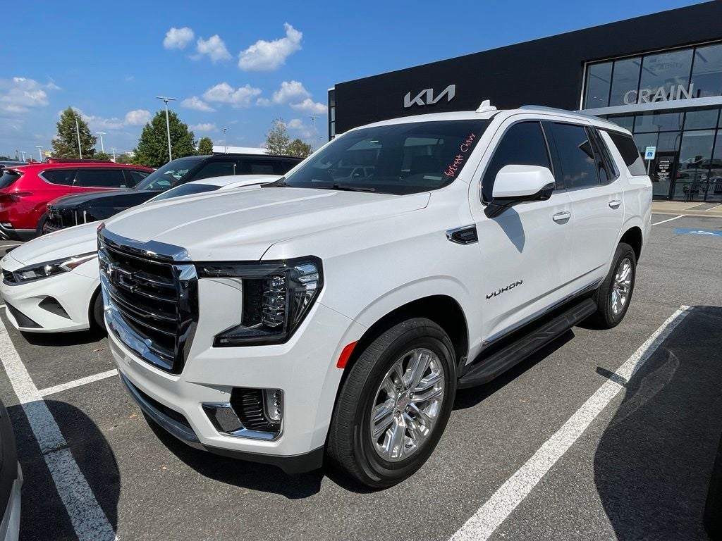 2022 GMC Yukon SLT Premium Luxury Package-Clean Carfax