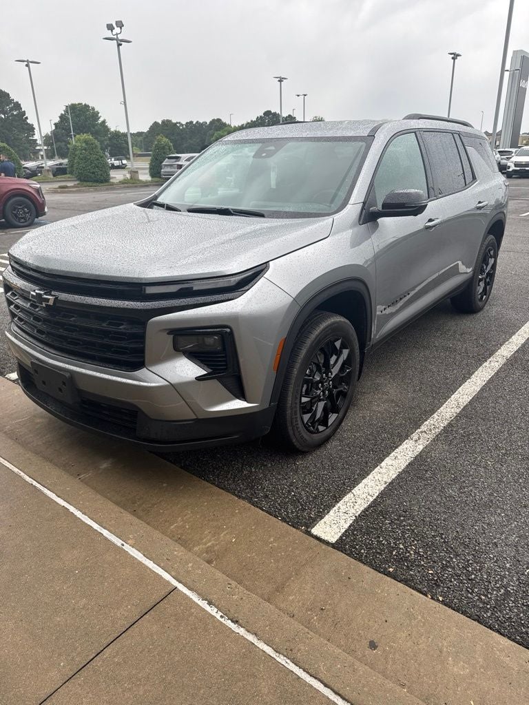 2026 Chevrolet Traverse LT 2LT