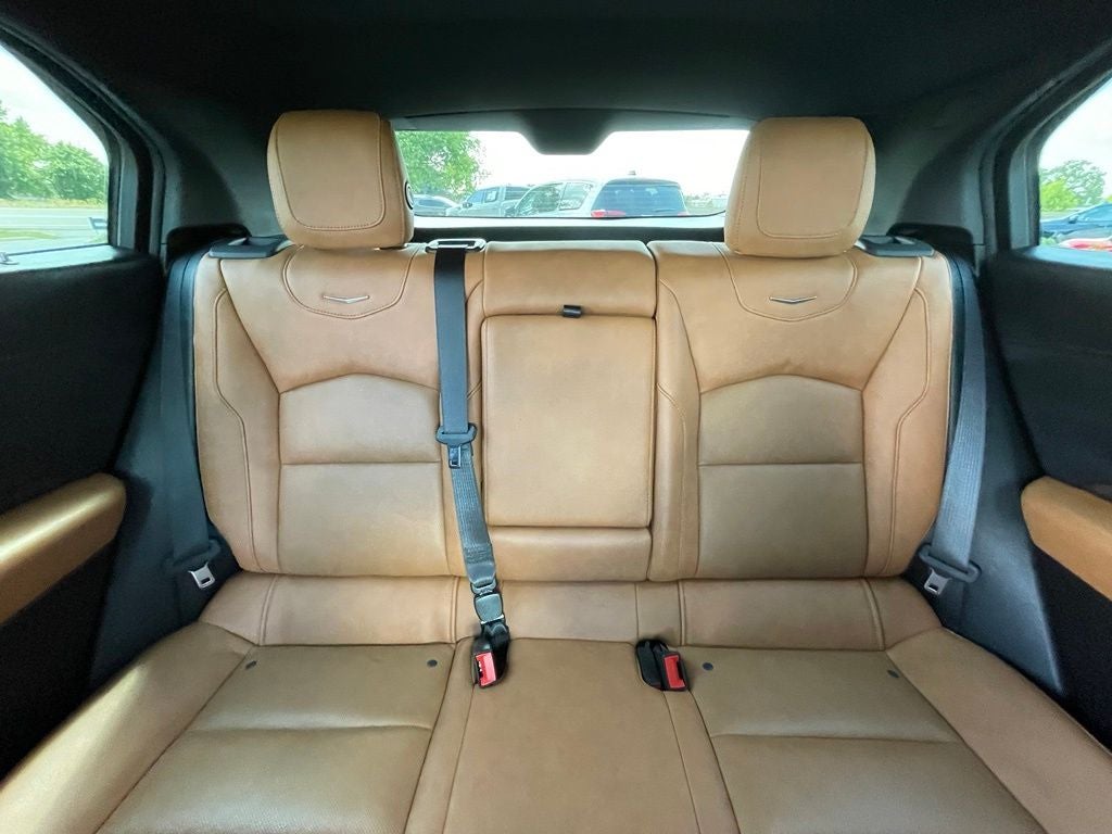 2023 Cadillac XT4 Premium Luxury