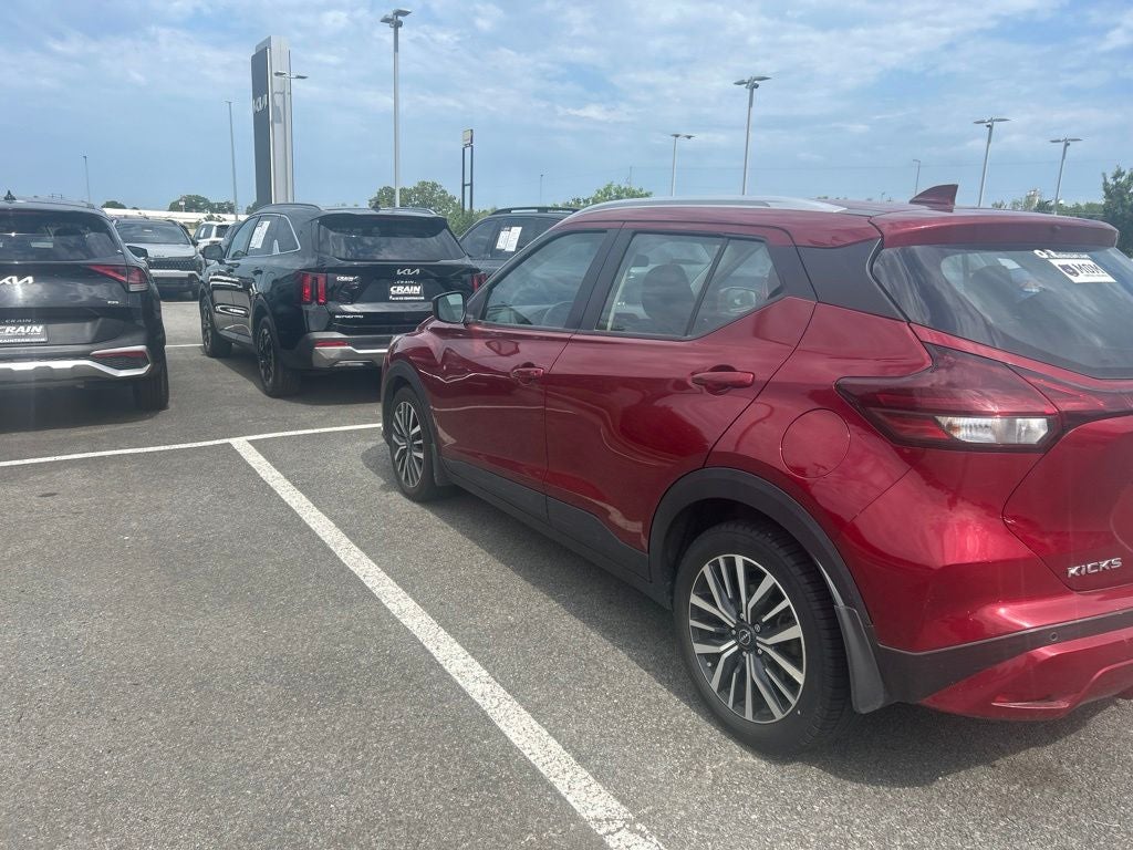 2022 Nissan Kicks SV