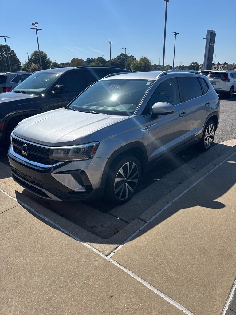 2022 Volkswagen Taos 1.5T SE