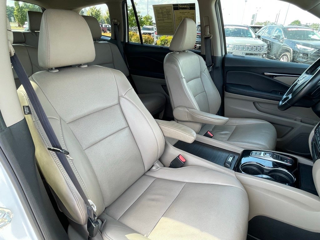 2022 Honda Pilot Elite