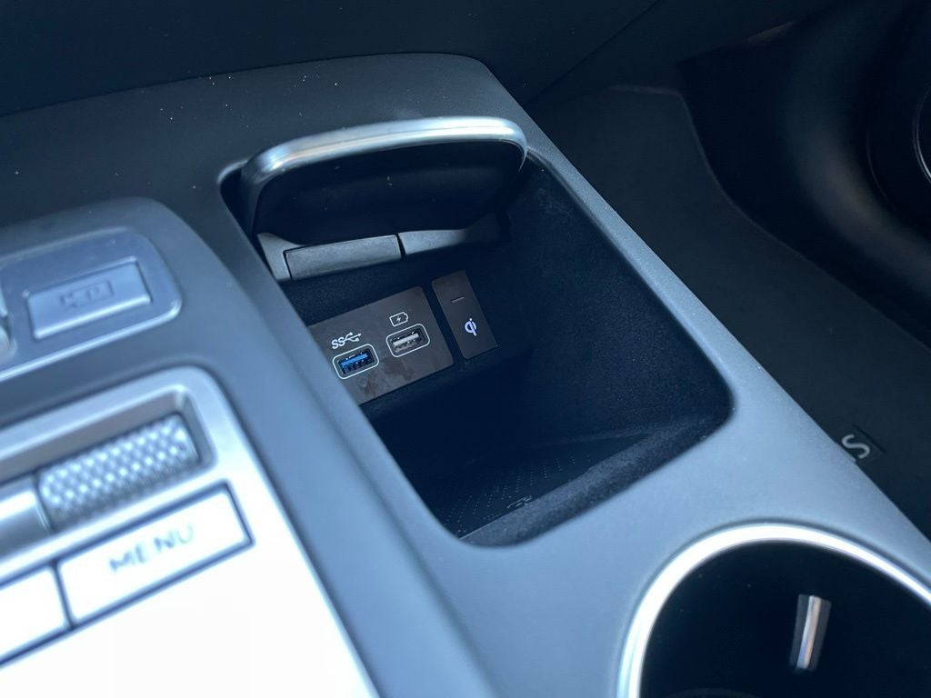 2025 Genesis GV70 2.5T