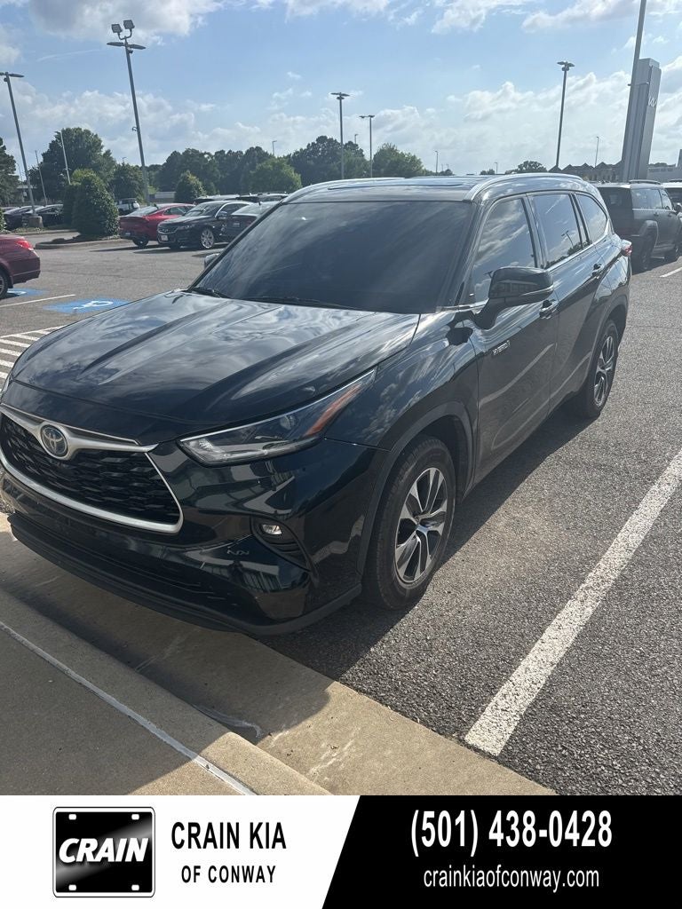 2021 Toyota Highlander Hybrid XLE