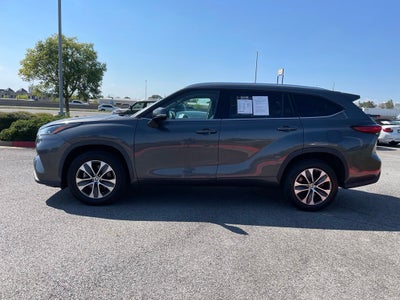 2021 Toyota Highlander XLE